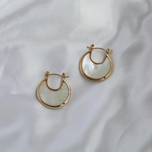 Load image into Gallery viewer, XO Earrings
